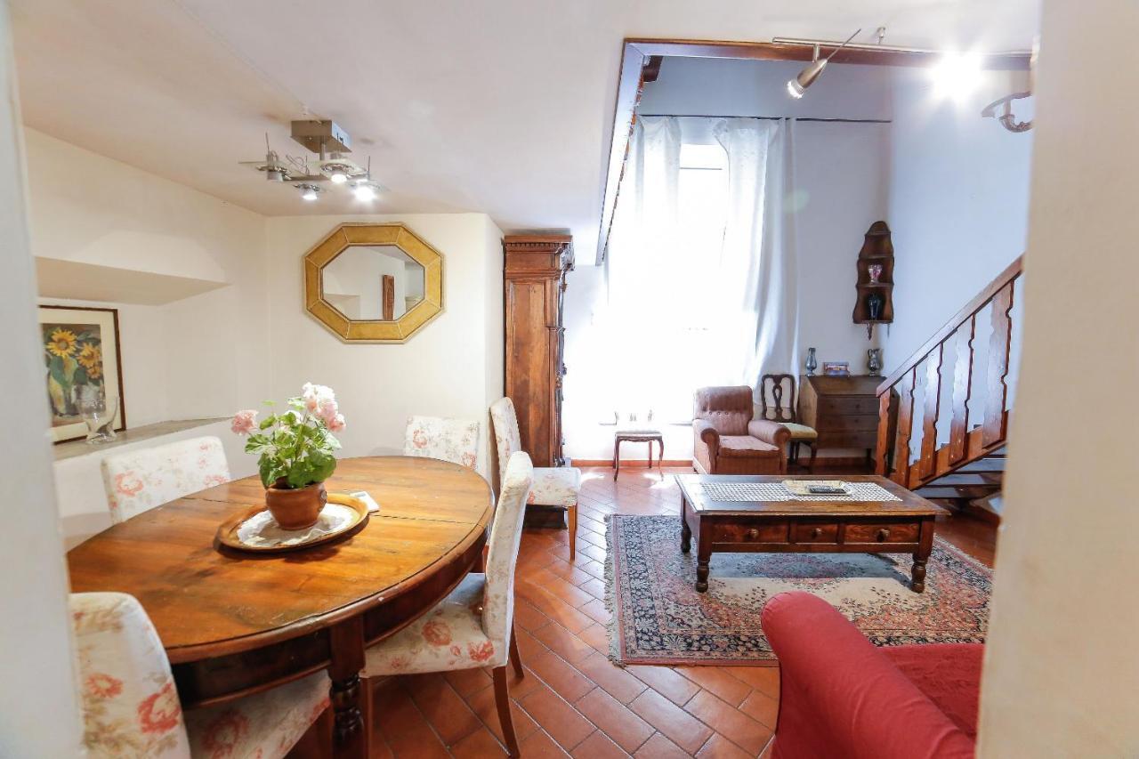 Traditional Apt Close To The Duomo - Private Yard! Florence Exterior photo